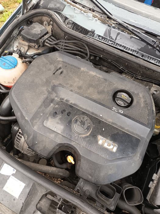 Dezmembrări Skoda Fabia 1.9 tdi 2006