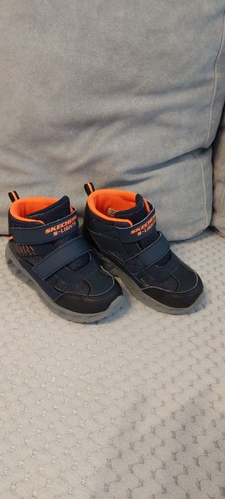 Ghete Skechers 27, baieti cu luminițe
