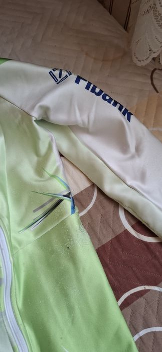 Сьстезателен ски гащеризон