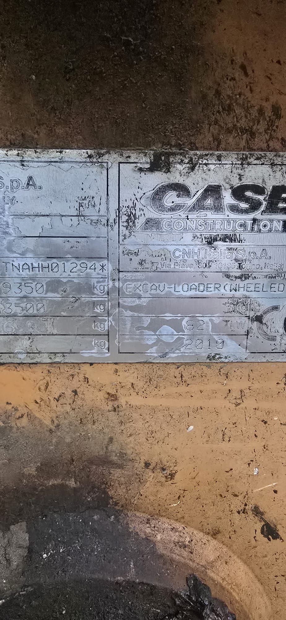 Buldoexcavator Case 695ST