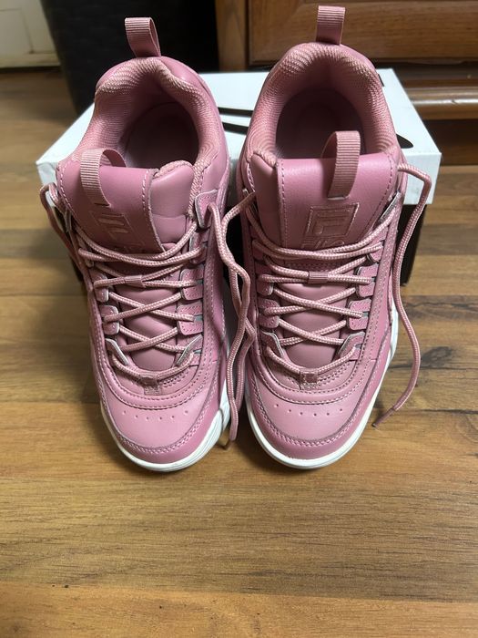 Маратонки FILA розови