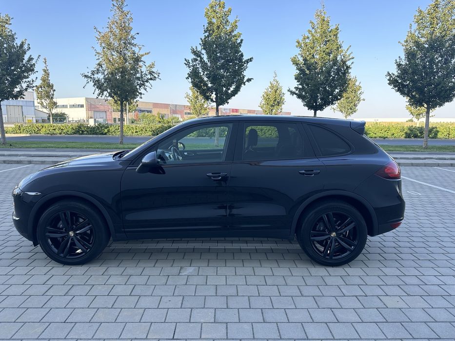 Porshe cayenne 3.0 TDI - 245 cp