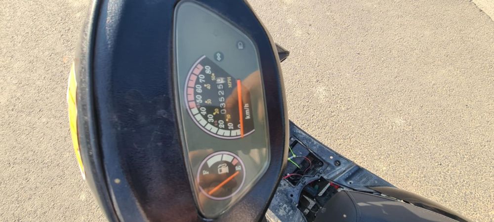 Vând scuter generic jump 2 50cc 4t