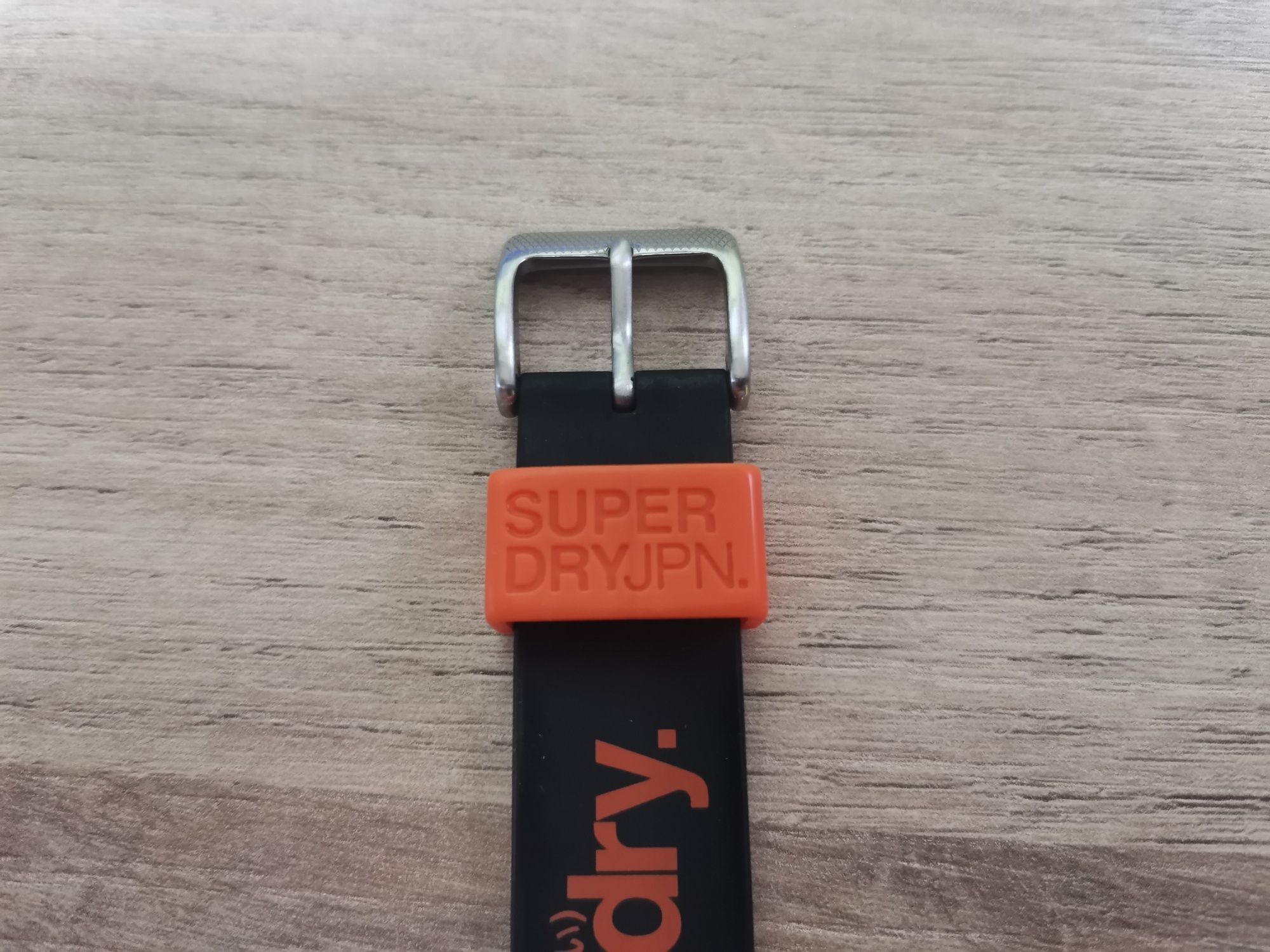 Часовник Superdry