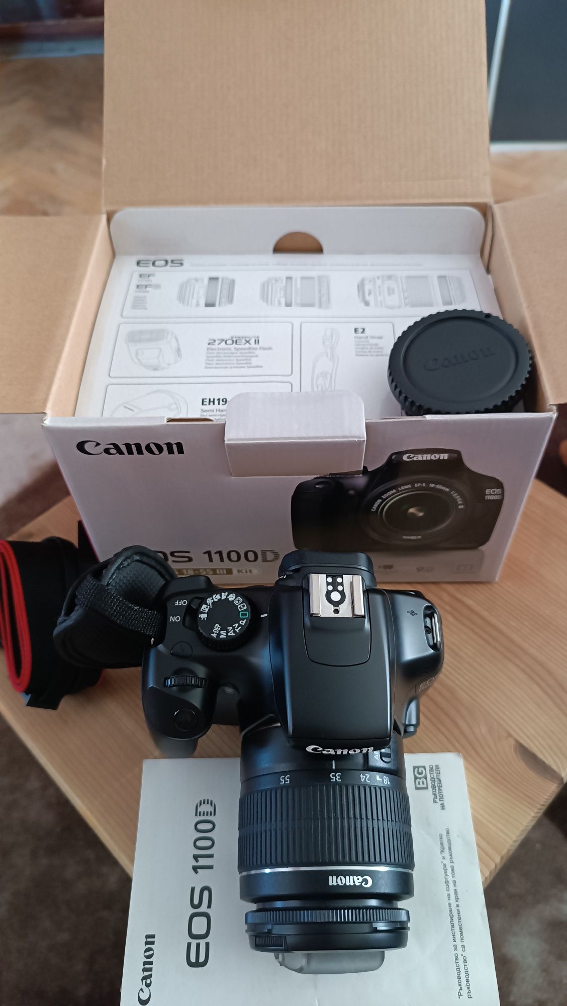 Фотоапарат Canon EOS 1100D