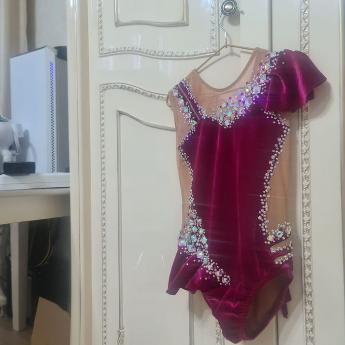 Купальник для худ гимнастике