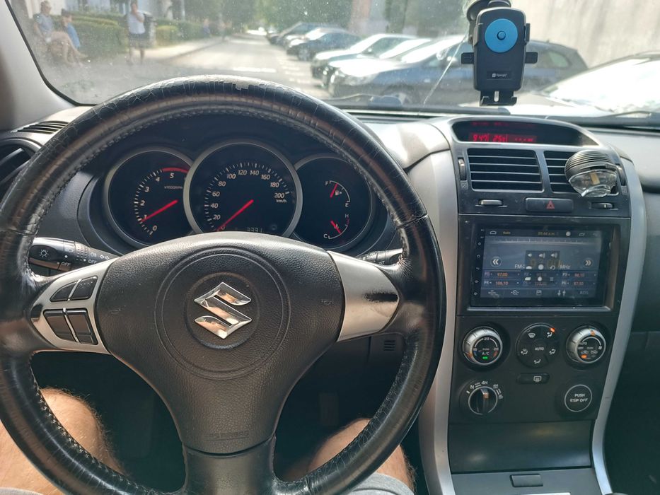 Suzuki grand vitara II 2008