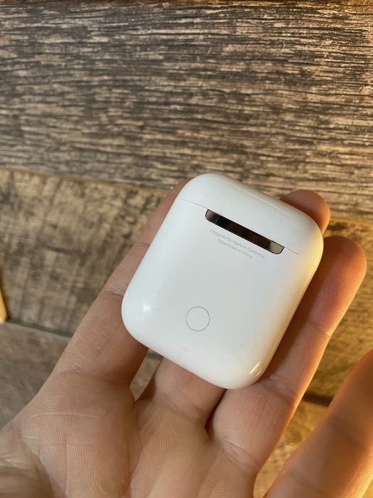 Statie incarcare casti airpods