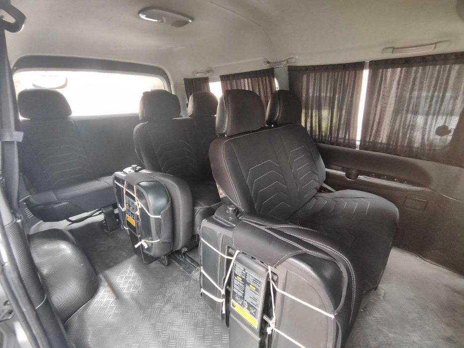 Минивен Hyundain Starex