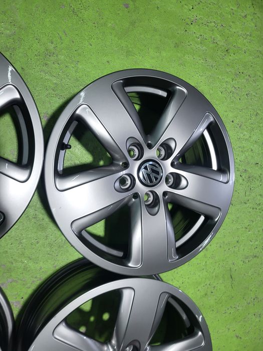 16 5x112 Vw Golf Caddy Touran Passat Skoda Audi 5х112