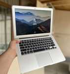 Macbook Air sotiladi holati yangiday