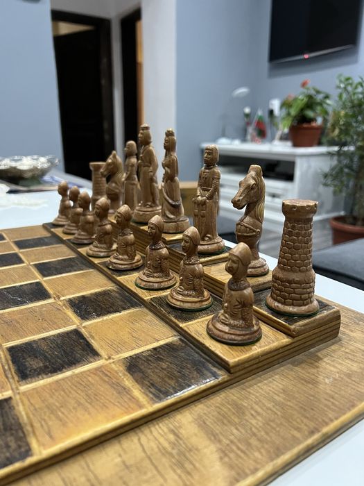 Голям антикварен шах (50 х 50см.)