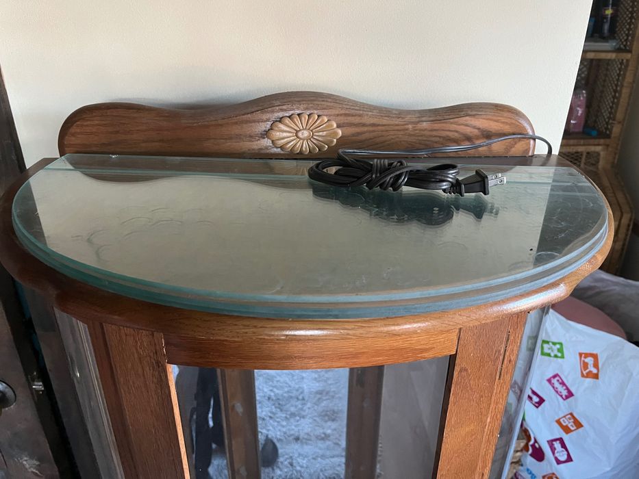 Шкаф винтидж от средата на миналия век