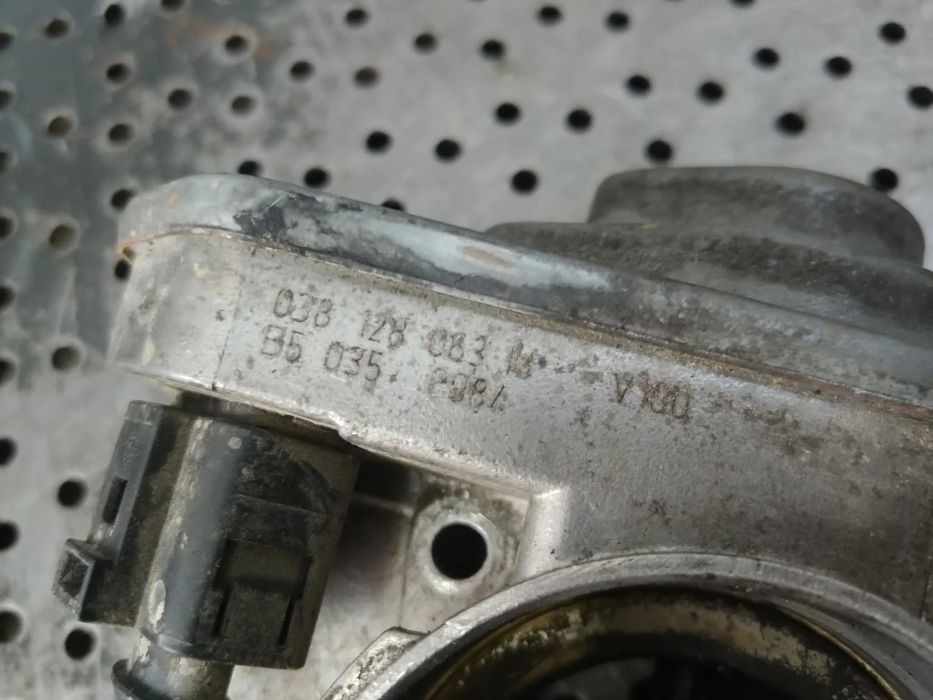 clapeta acceleratie 1.9 tdi  seat ibiza cordoba vw touran polo 9n skoda roomster fabia  038128063m