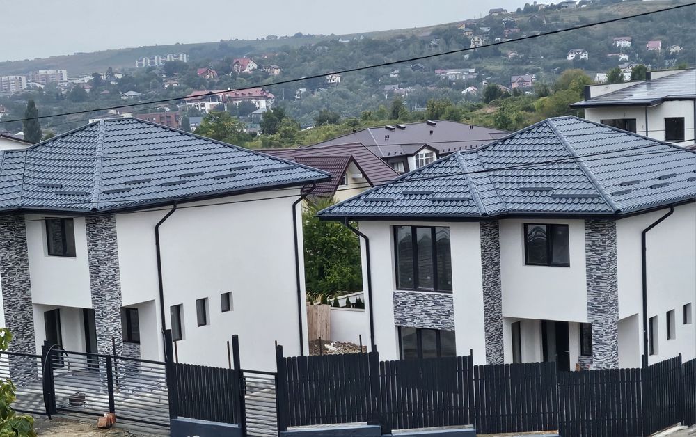 Casa cu etaj , Lidl Bucium
