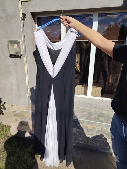 Vând rochie de seara