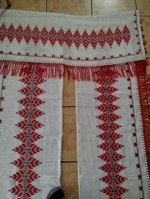 Port popular traditional