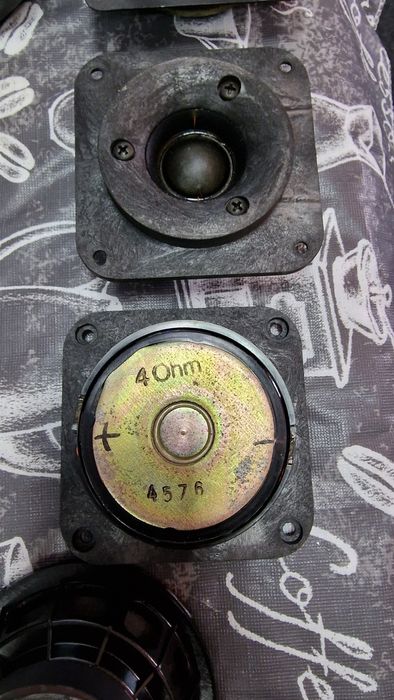 Difuzoare  tweetere medii înalte midbass