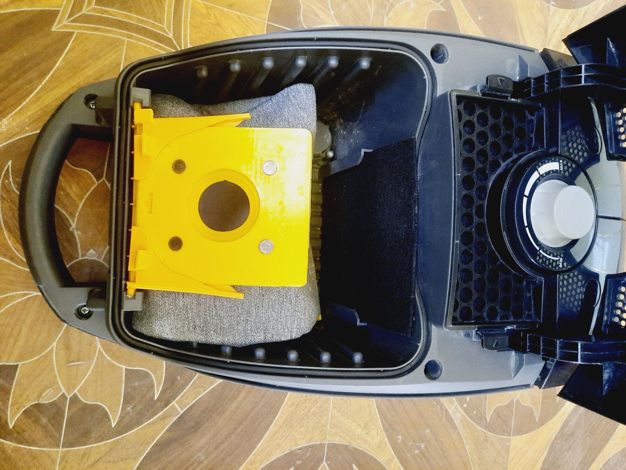 Samsung pilesos 1800 w sotiladi