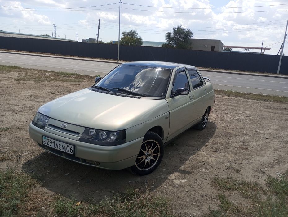 Продам машину ВАЗ 2110