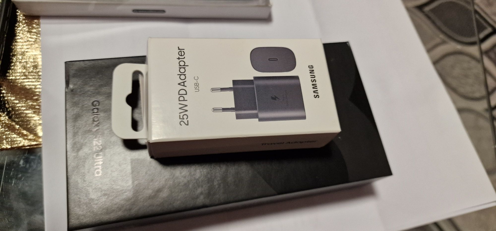 Samsung galaxy s22 Ultra 512 GB + 25WAdapter