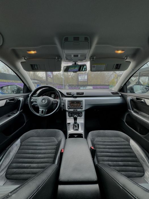 VW Passat Highline 2.0 TDI 170CP DSG | Bi-Xenon Adaptive | Alcantara !