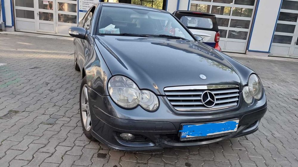 Mercedes-Benz C-Class SportCoupé CL203