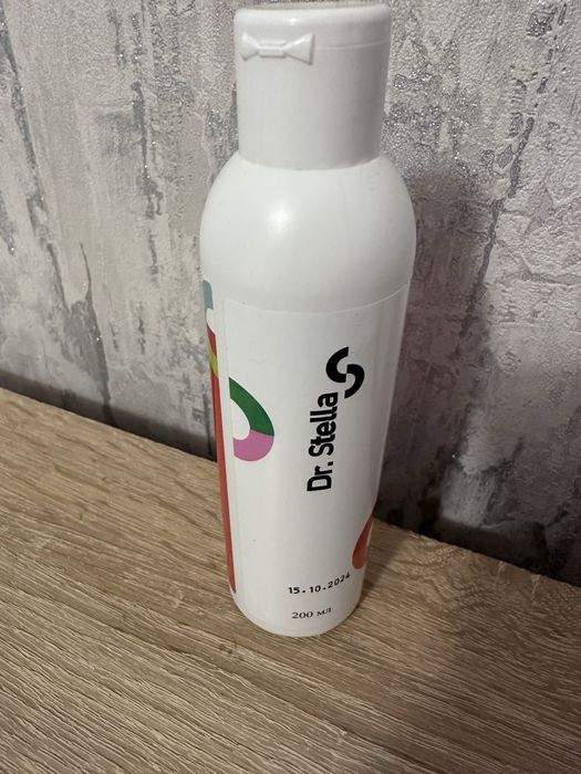 Продам очиститель для кожи