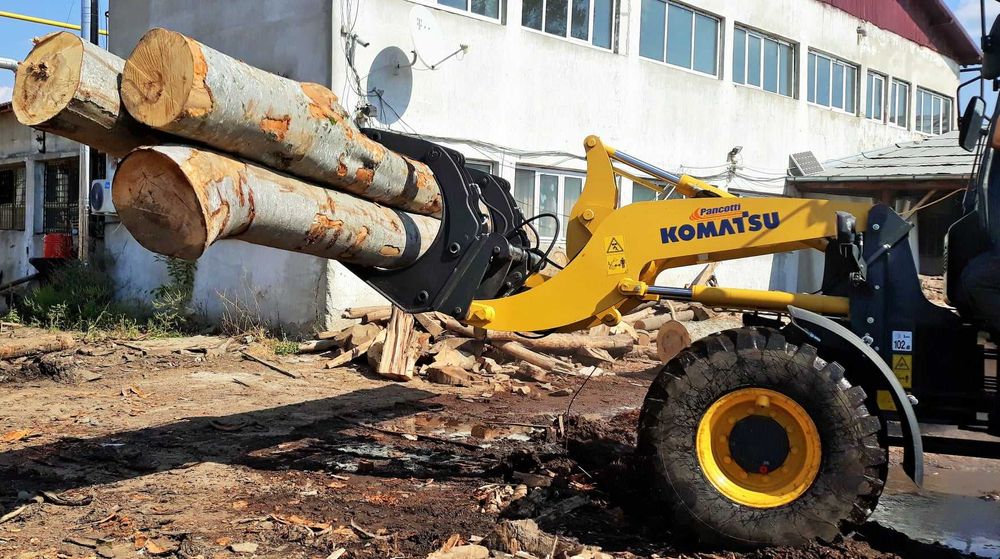 Graifer busteni pentru orice model de utilaj.