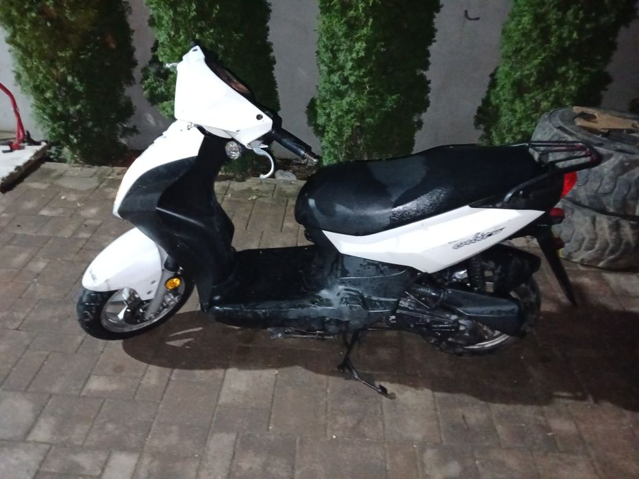 Vand scuter sym 50cc