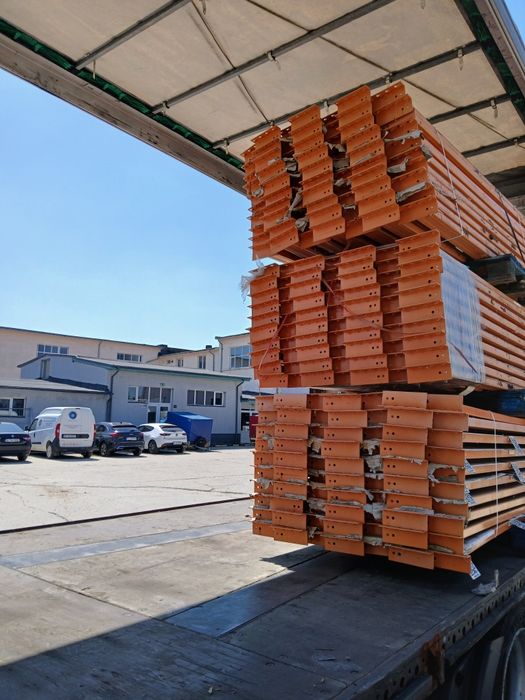 Rafturi metalice de vânzare