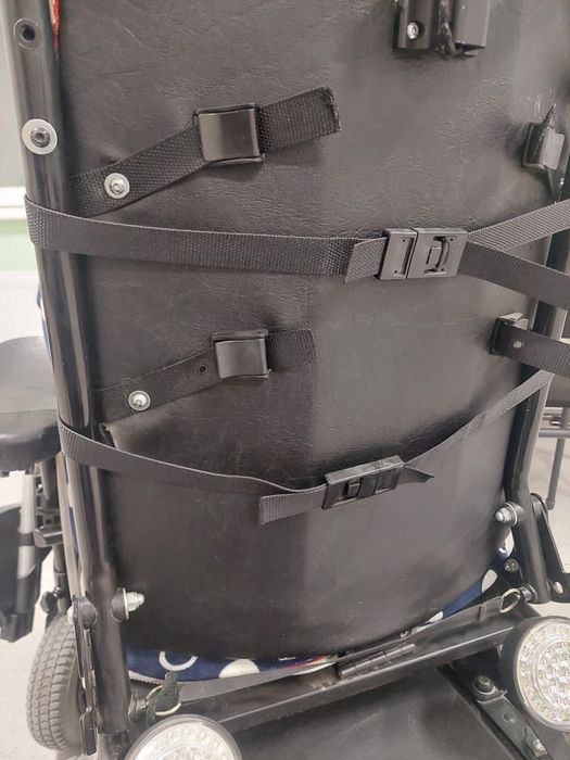 Продам инвалидную коляску