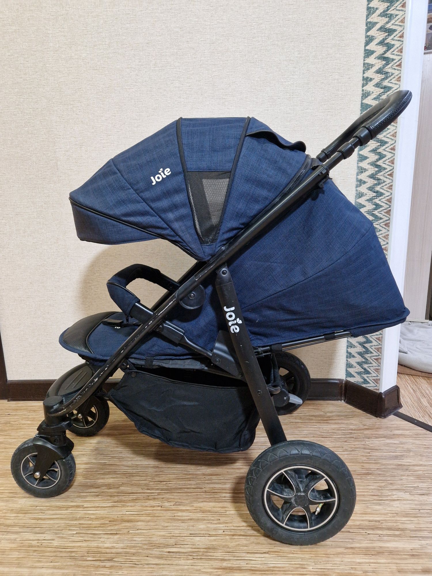 Коляска Joie Mytrax
