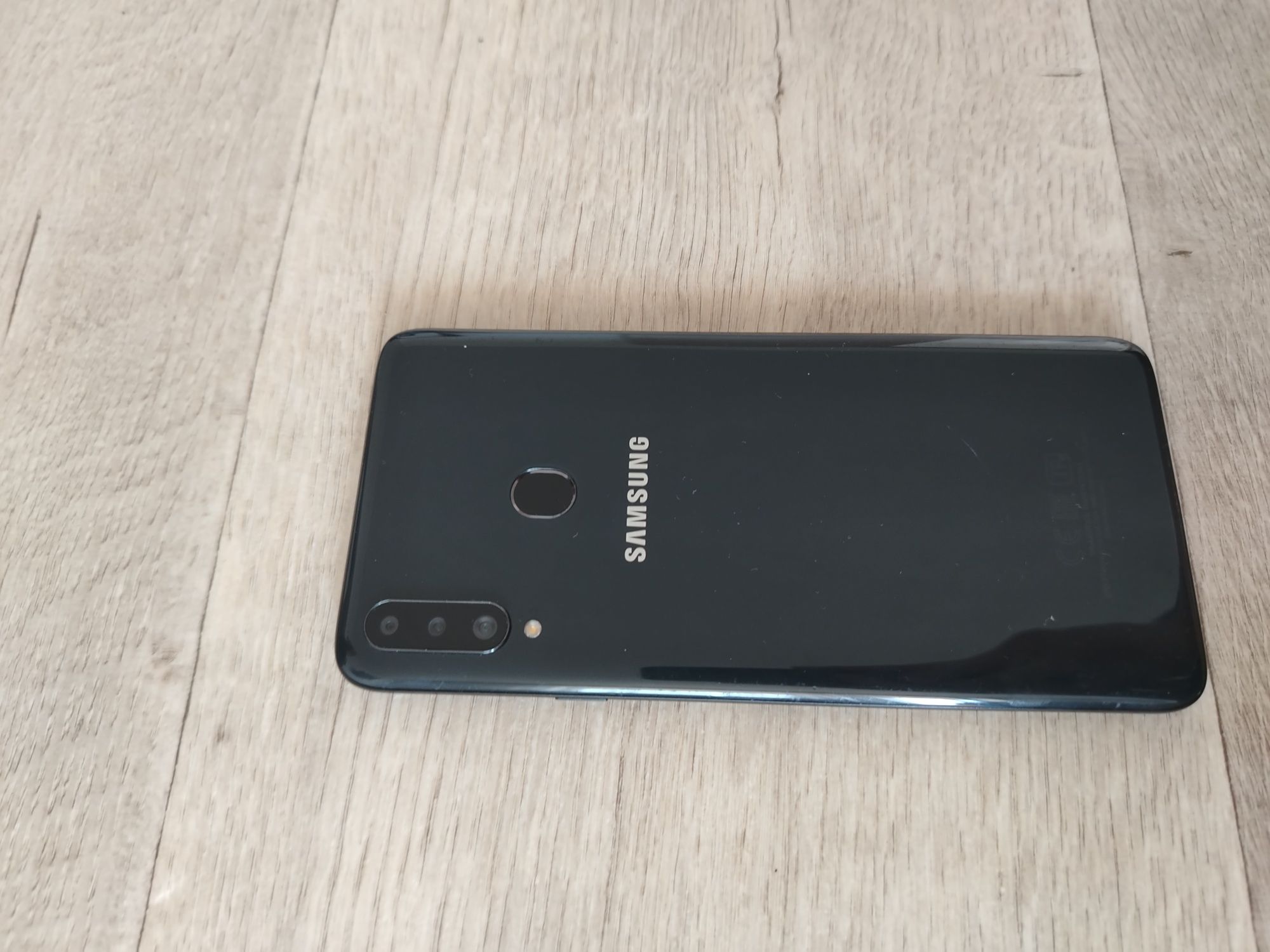 SAMSUNGA20S продам