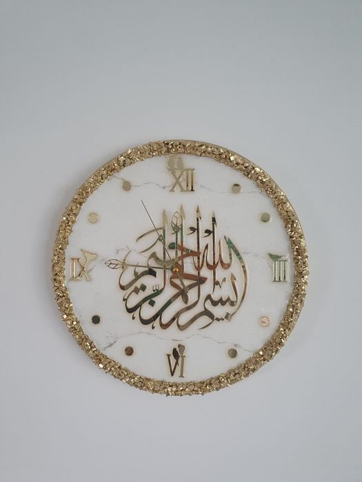 Часы из эпоксидной смолы