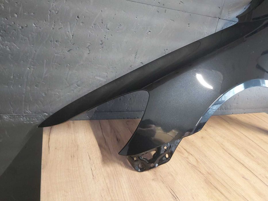 Aripa Fata Stanga Skoda Octavia 2/II 2008-2013 (F9R (Negru))