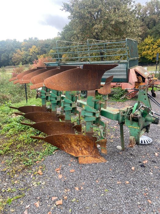 De vanzare plug Gassner 4 trupite reversibil si freza Lelly 2,5m