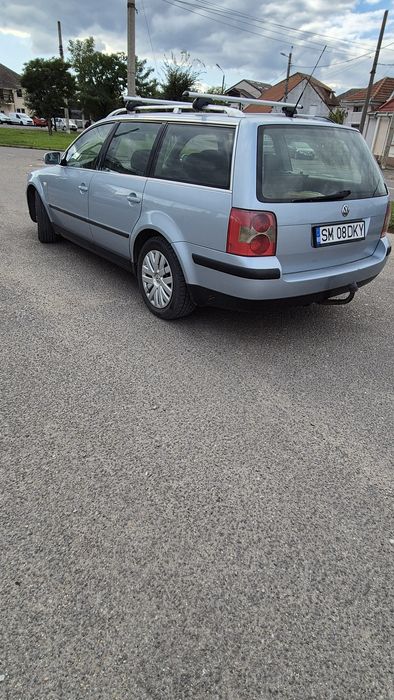 Vând Volkswagen Passat b5.5, 131 CP