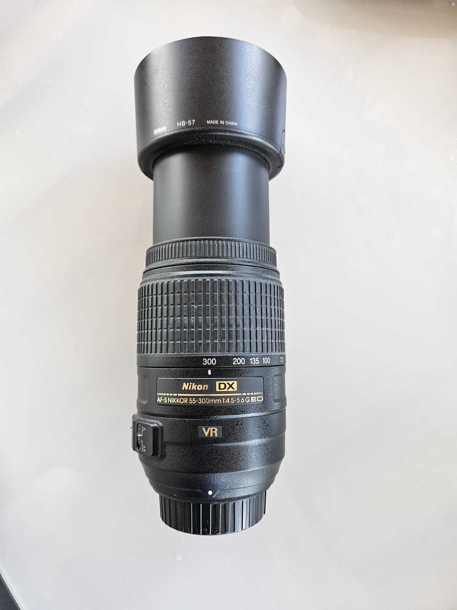Nikon D3100+Obiectiv 18-55mm+Obiectiv 55-300m+Geanta-Stare Foarte buna