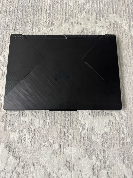 Срочно продам игровой ноутбук