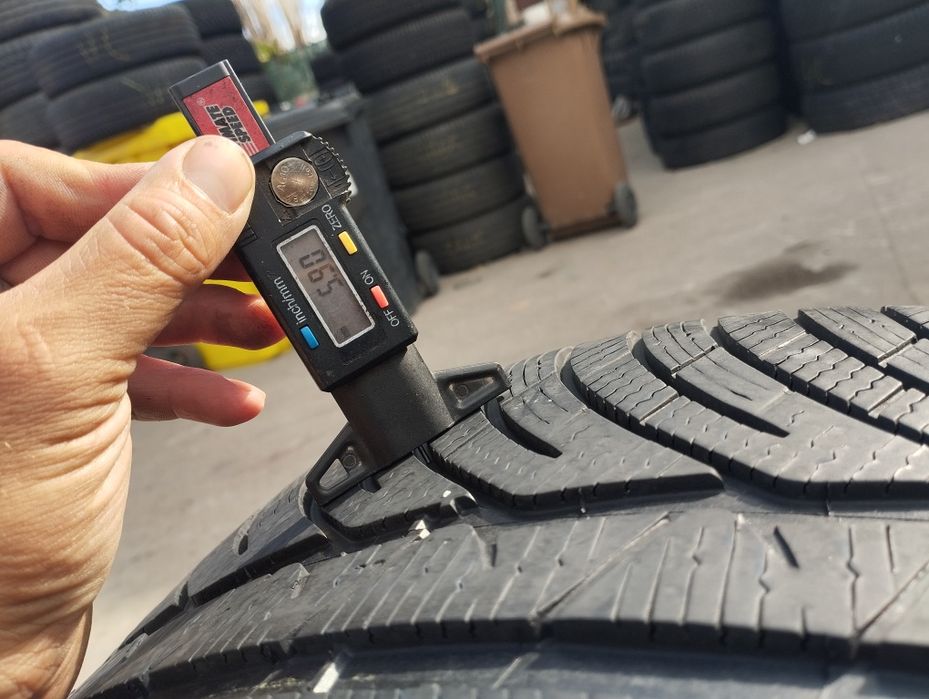 2 buc 255 35 19 .96V Michelin iarnă dot 2020