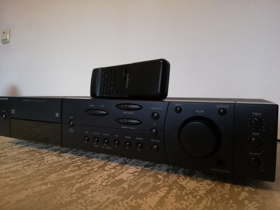 Amplificator/Tuner + CD Player GRUNDIG RCD400 - Rar/Impecabil
