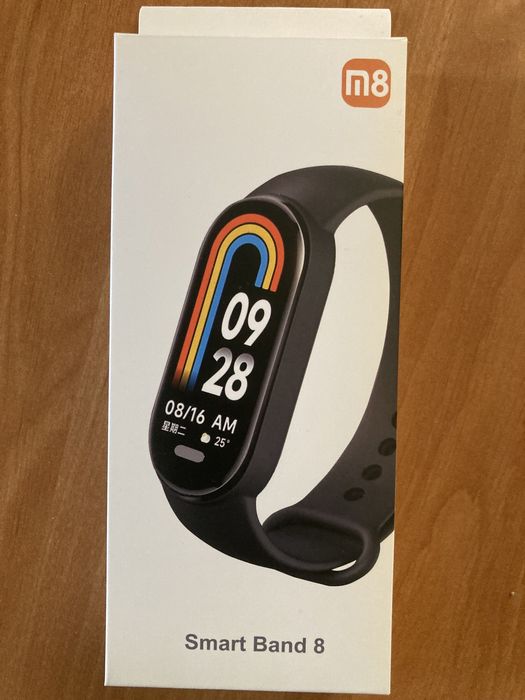 Продаю новые сморит часы