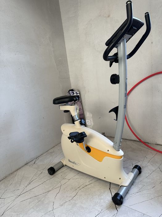 Велотренажёр HouseFit