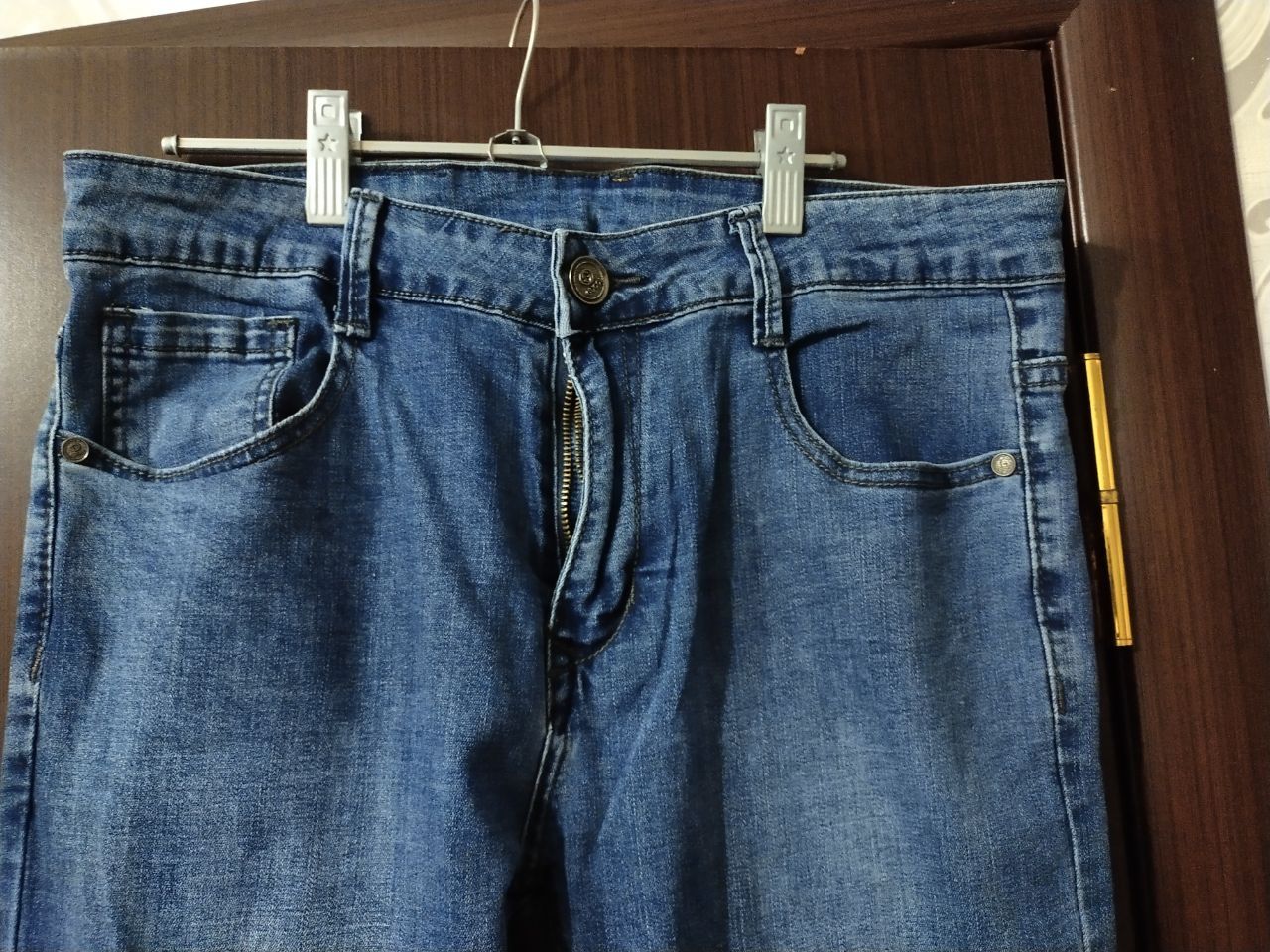 Мужские шорты и джинсы
