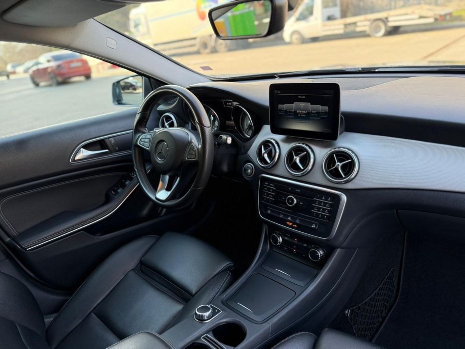Mercedes GLA 200 4 Matic