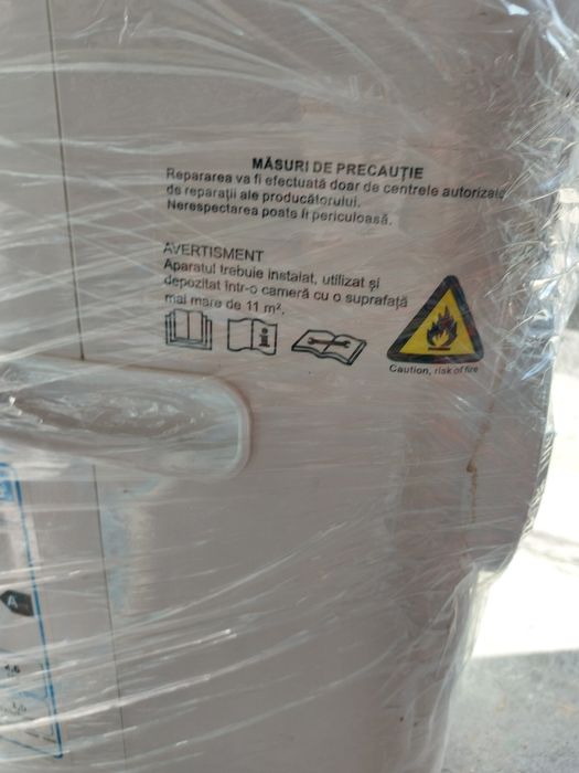 Vând aer condiționat portabil