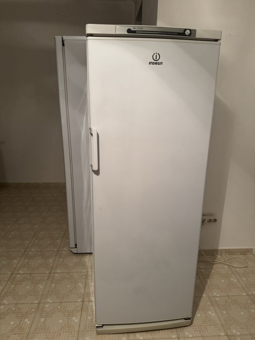 Морозильник       ,