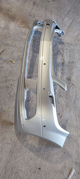 Предна броня C-class мерцедес