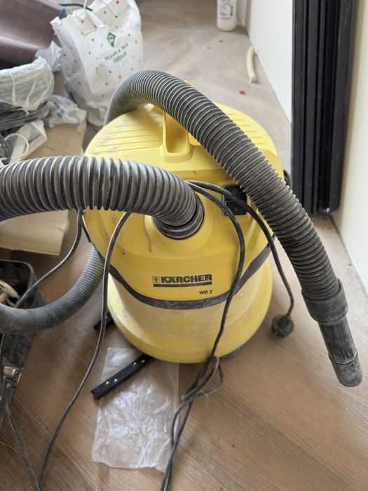 Фирма KARCHER, 1000w 220-240v